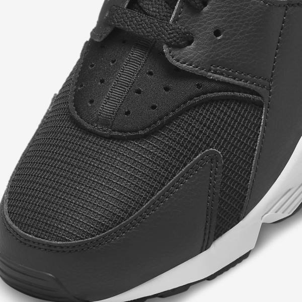 Nike Air Huarache J22 Muške Tenisice Crne Sive Bijele | NK284PBJ