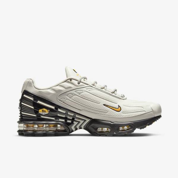 Nike Air Max Plus 3 Muške Tenisice Svijetlo Bež Crne Srebrne Zlatne | NK795RMA