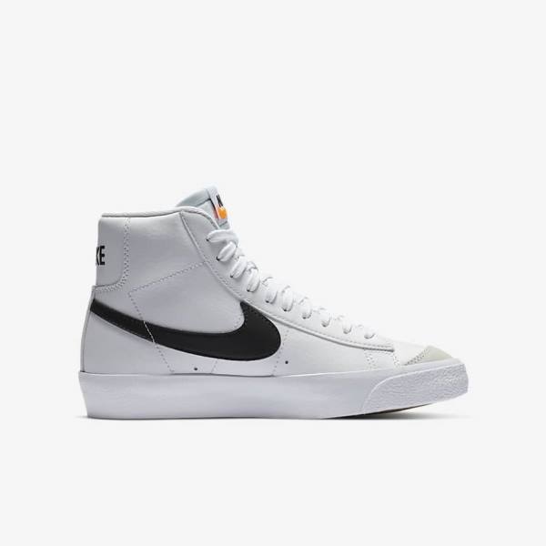 Nike Blazer Mid 77 Older Dječje Tenisice za košarku Bijele Narančaste Crne | NK750EPR