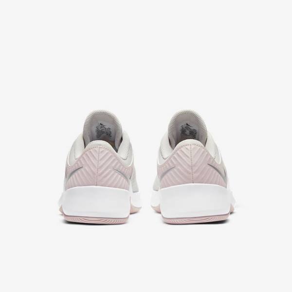 Nike MC Trainer Ženske Tenisice Za Trening Platine Roze Bijele Metalne Srebrne | NK934SME