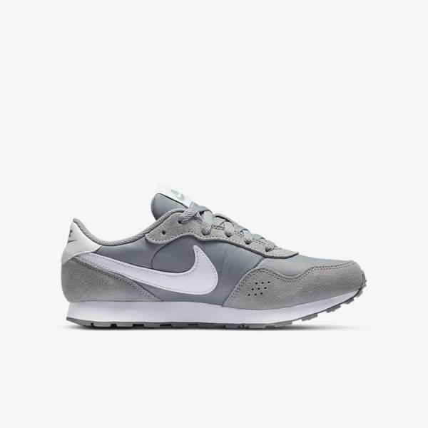 Nike MD Valiant Older Dječje Tenisice Sive Bijele | NK698ICO