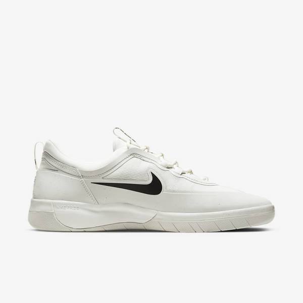 Nike SB Nyjah Free 2 Muške Skate Tenisice Bijele Crne | NK361QIT