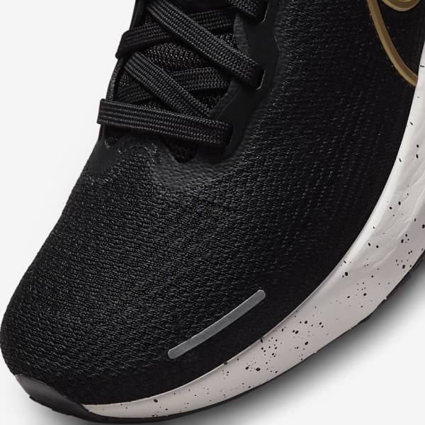 Nike ZoomX Invincible Run Flyknit Road Muške Tenisice Za Trčanje Crne Metalne Zlatne | NK608FAQ