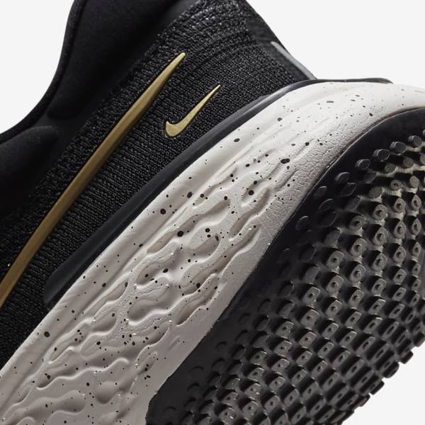 Nike ZoomX Invincible Run Flyknit Road Muške Tenisice Za Trčanje Crne Metalne Zlatne | NK608FAQ